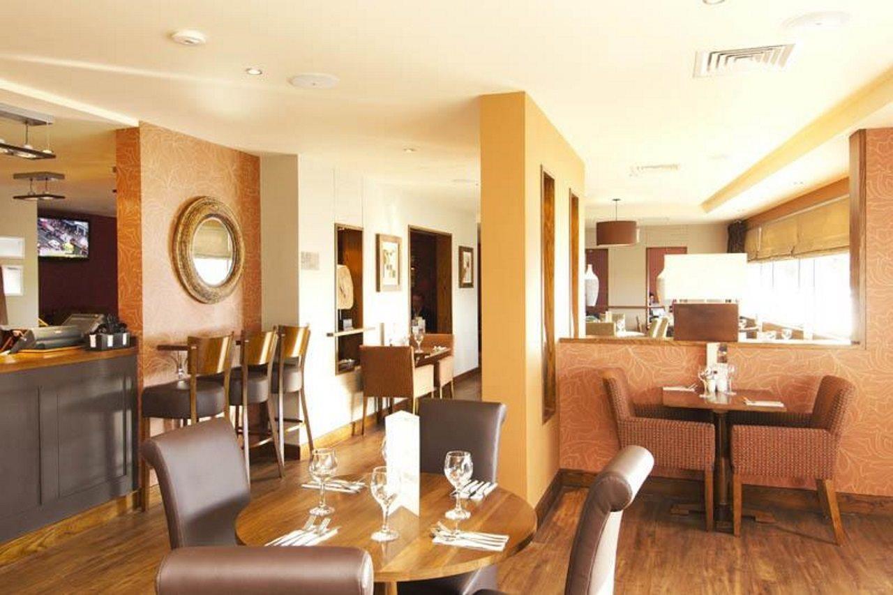 Premier Inn Liverpool John Lennon Airport 스페키 외부 사진